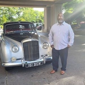 Meet your Posher, Demetrius